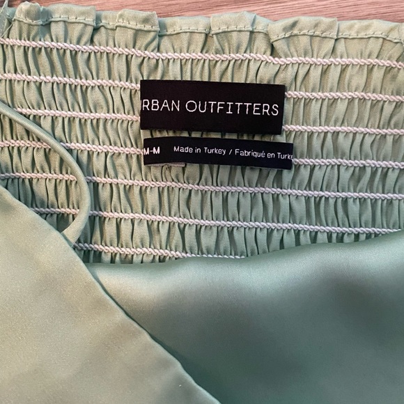 Urban Outfitters green satin top - Picture 3 of 4